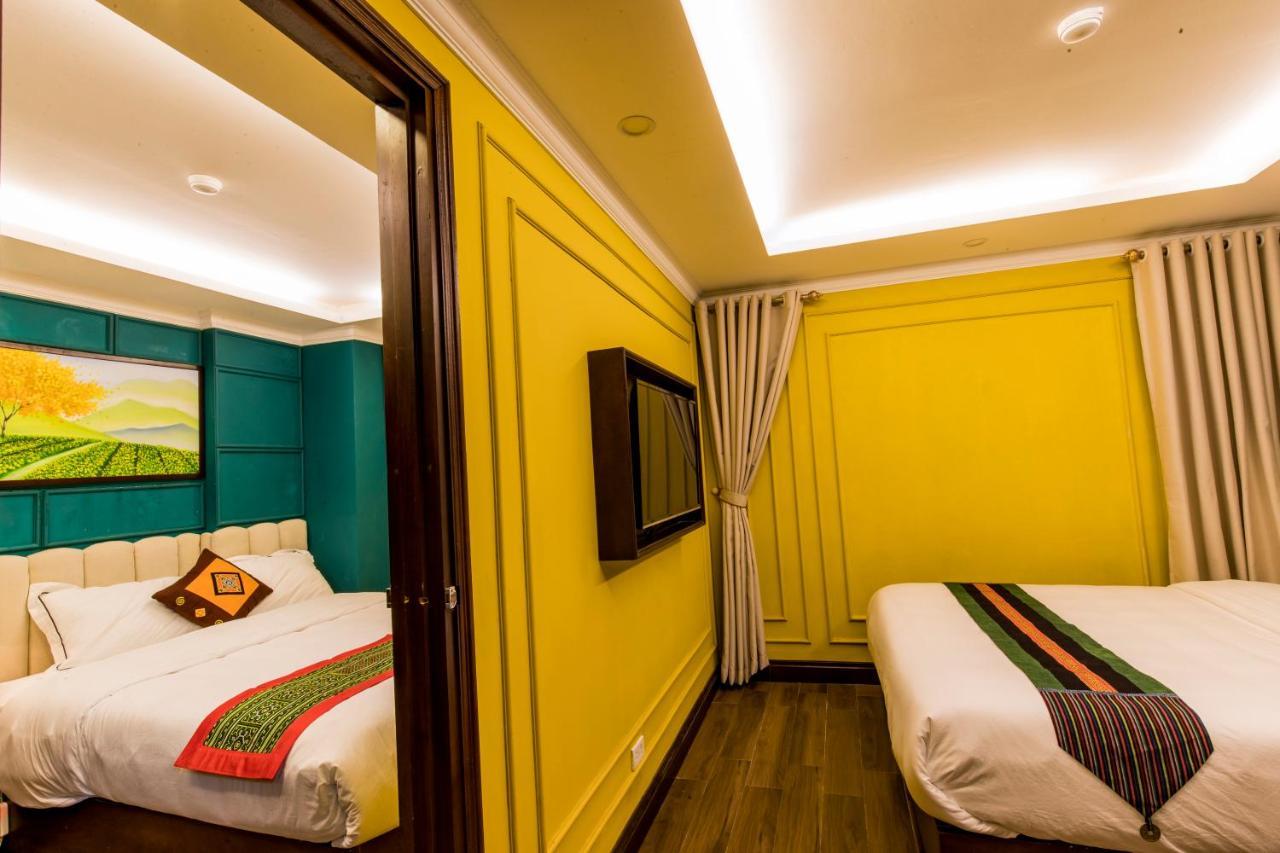 Clover Hotel